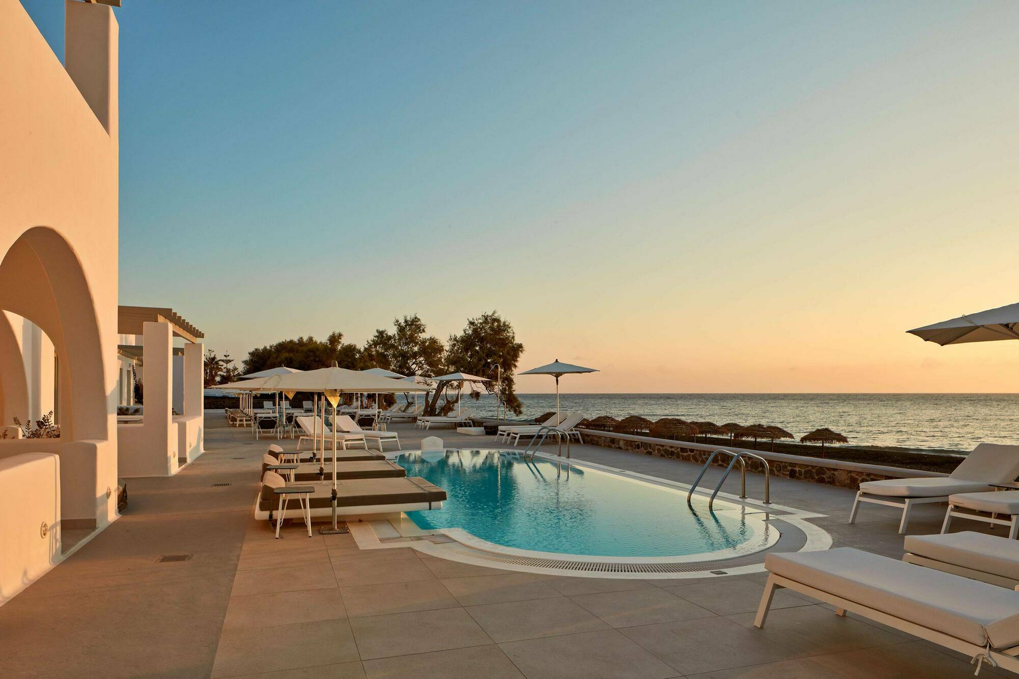 Costa Grand Resort & Spa Kamári Esterno foto